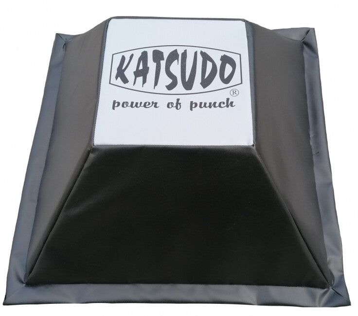 Katsudo Ihlan stenska makiwara, črna