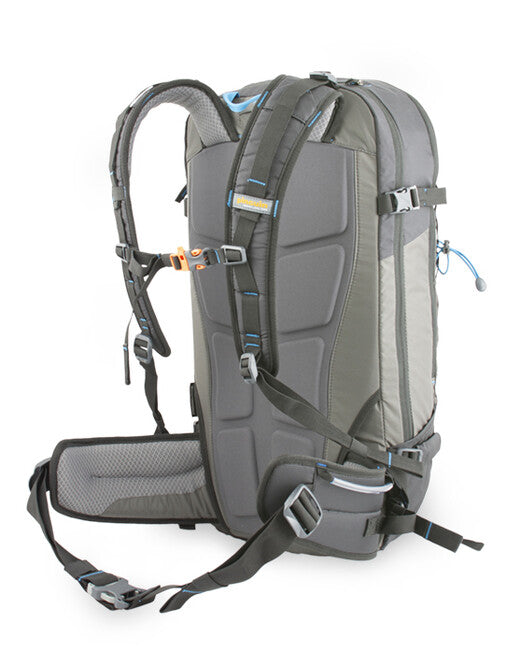Pinguin Ace 27 Backpack Nylon, 27 L, Black