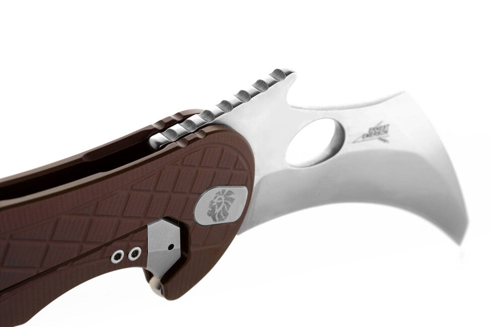 Lionsteel L.E. ONE 1 A ES Μαχαίρι KARAMBIT Καφέ Γης/Stone Washed Ανάπτυγμα σε Συνεργασία με Emerson Design