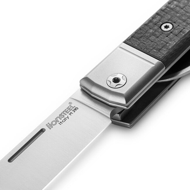 Lionsteel BestMAN BM13 CF nož z dvojičnim rezilom iz nerjavečega jekla M390