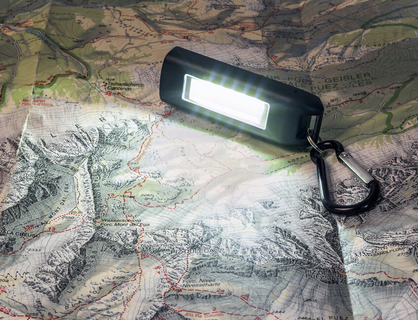 BasicNature USB LED Keychain, Black
