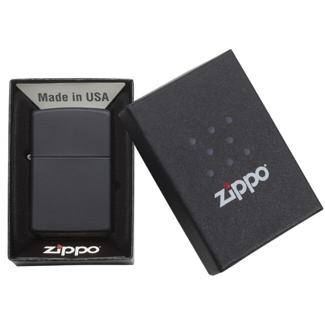 Zippo bencinski vžigalnik, črni mat