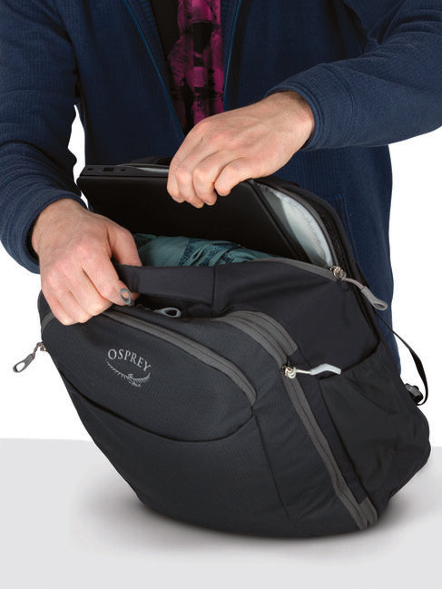 OSPREY DAYLITE EXPANDIBLE TRAVEL PACK pohodniški nahrbtnik 26+6, črna