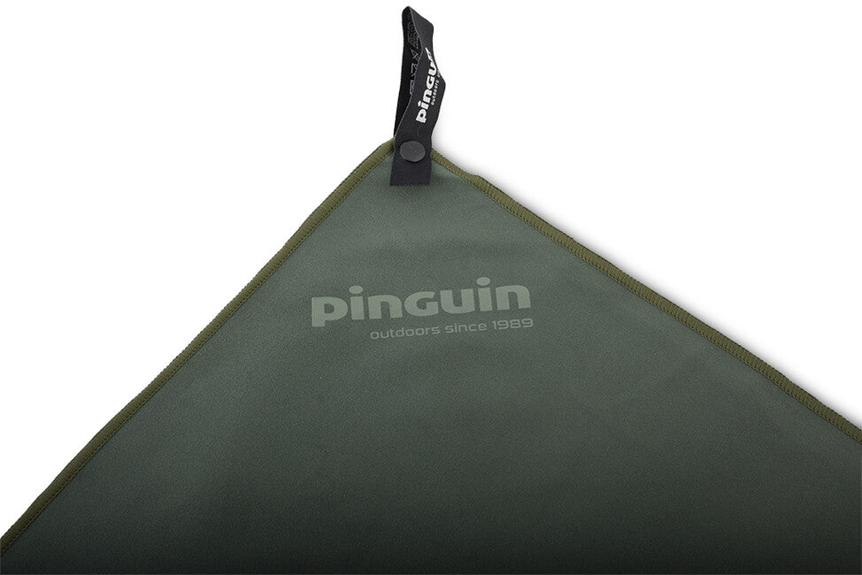 Pinguin Micro towel Logo brisača 40 x 40 cm, modra