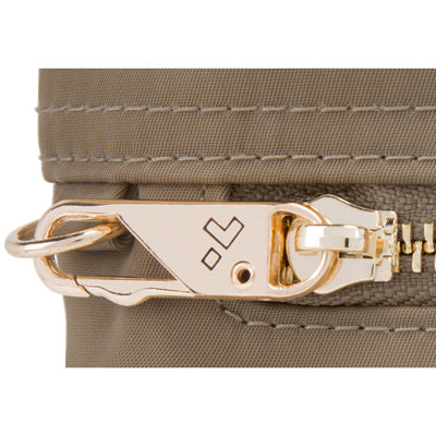 Travelon Tailored Slim torba čez ramo proti kraji, rjava
