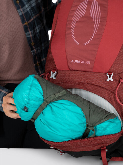 OSPREY AURA AG 65 pohodniški nahrbtnik, jagodno rdeča