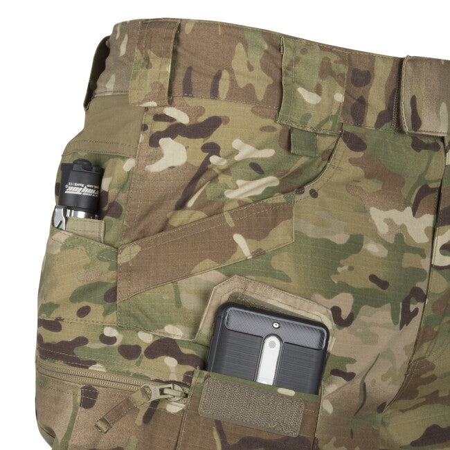 Helikon-Tex UTS Flex kratke taktične hlače 11'' – NyCo Ripstop – PenCott WildWood™
