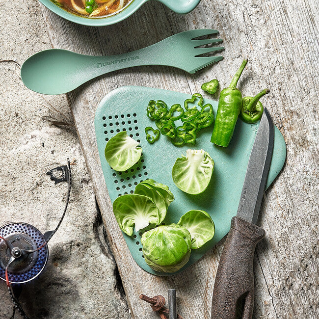 LIGHT MY FIRE CuttingBoard 2in1 Cutting Board, Green