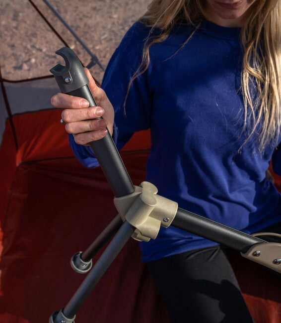 Klymit Mesa Cot XL ležalnik, rdeč