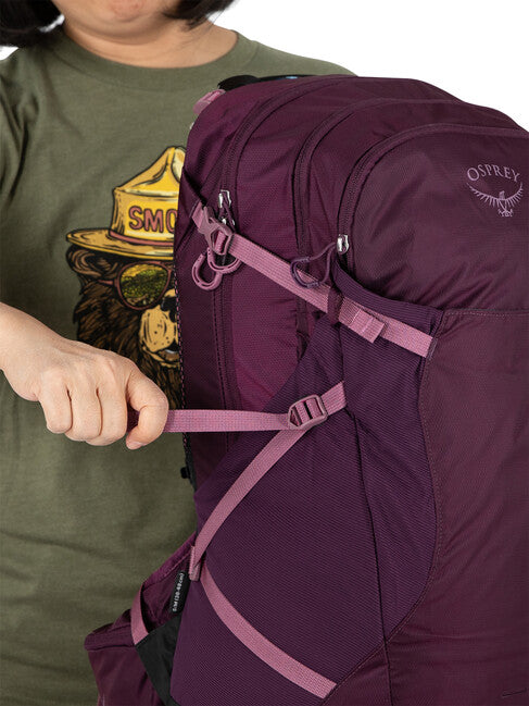 OSPREY SPORTLITE 25 pohodniški nahrbtnik, temno vijoličen