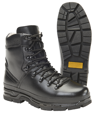 High-cut hiking footwear