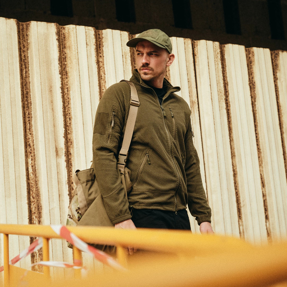 Helikon-Tex Alpha Tactical flisová bunda, coyote – v použití 1