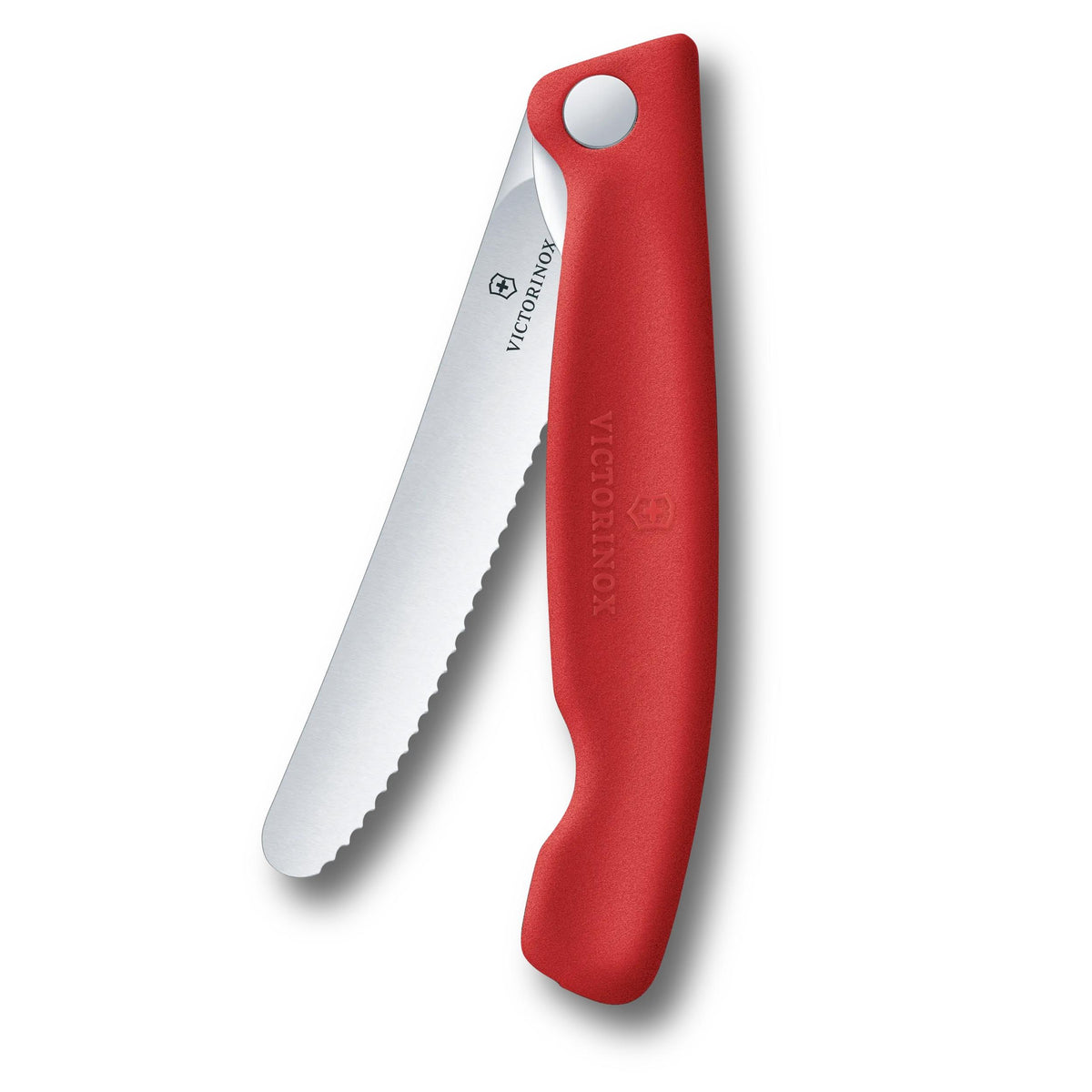 Victorinox Swiss Classic skladací nôž na ovocie a zeleninu so zúbkovaným ostrím, červený