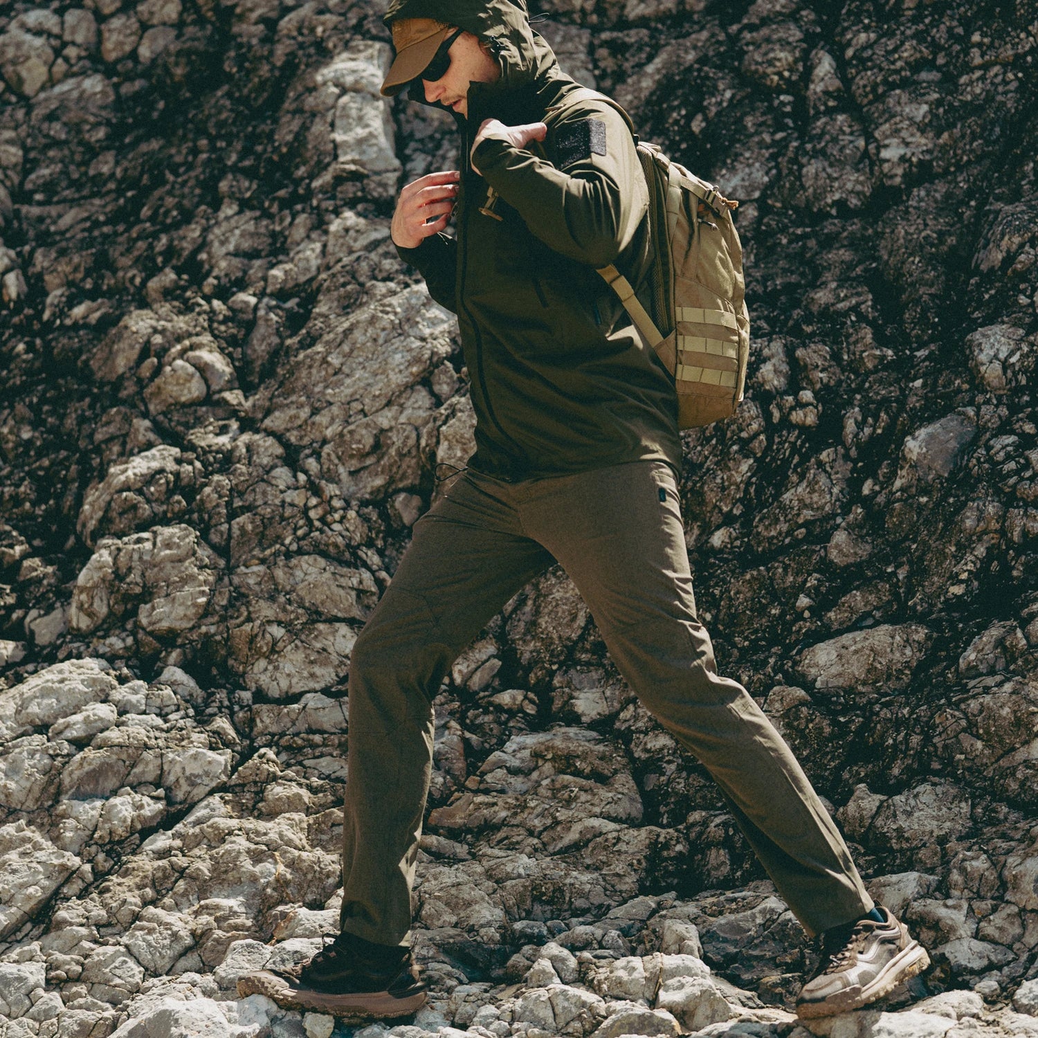 Helikon-Tex EDC batoh Cordura, Coyote – v použití 2