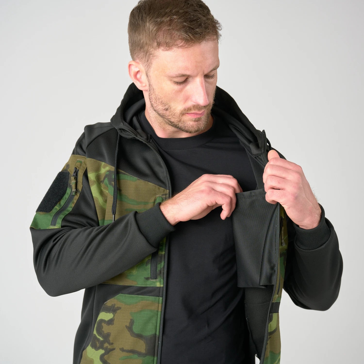Helikon-Tex ROGUE HOODIE bunda, BLACK/TIGER STRIPE – detail 6