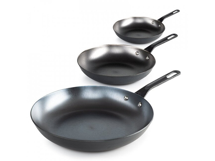 GSI Outdoors Guidecast litoželezna ponev Frying Pan 305 mm
