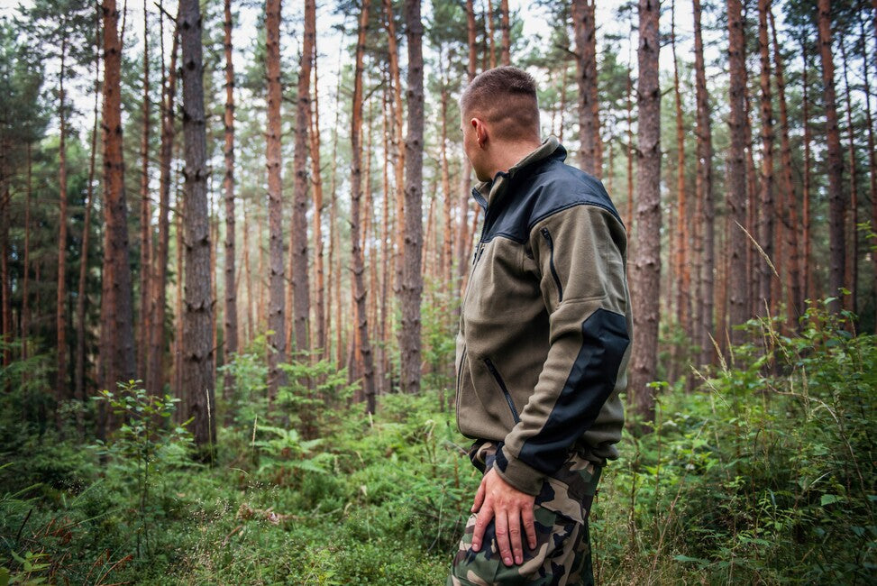 Helikon-Tex Classic Army flisasti okrepljeni softshell jakna, črna