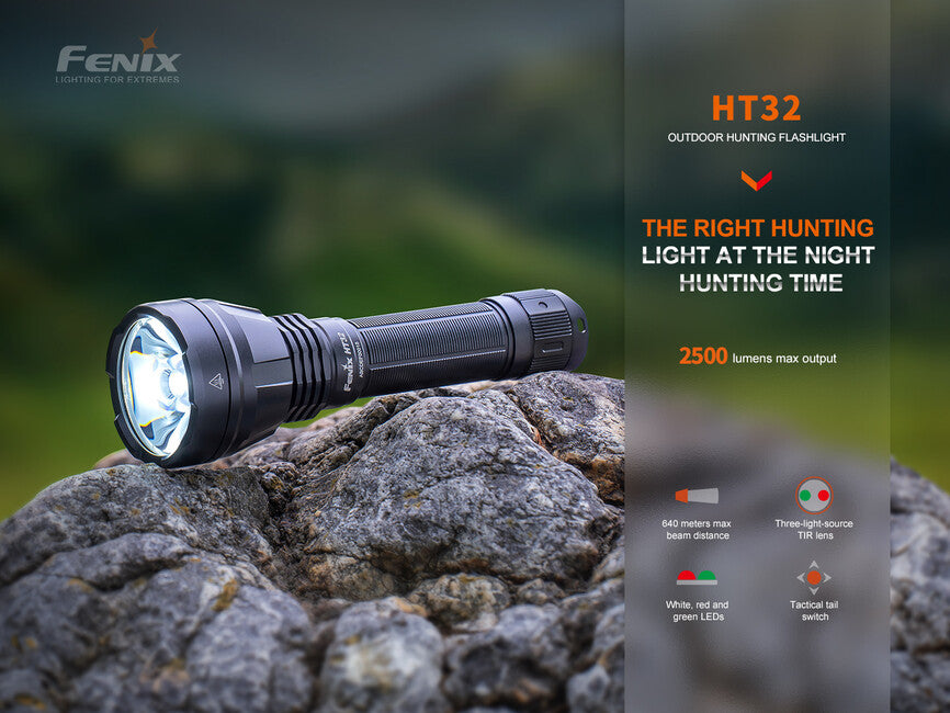 Fenix HT32 lovska svetilka