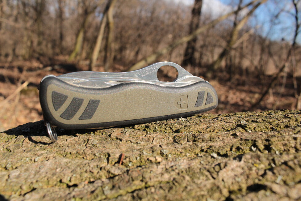 Victorinox Swiss Army žepni nož 111mm, zeleno-črn