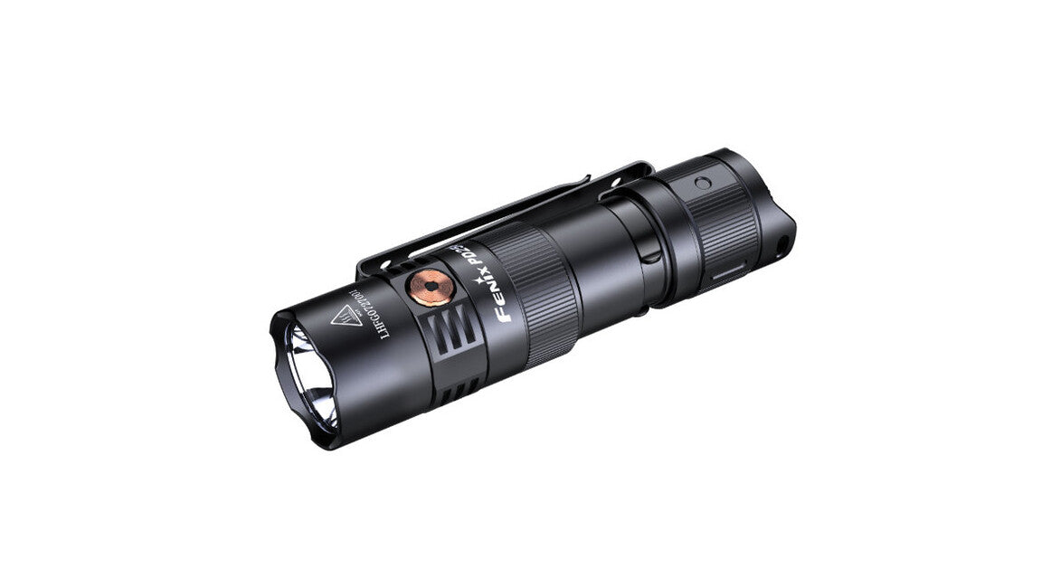 Fenix PD25R žepna svetilka