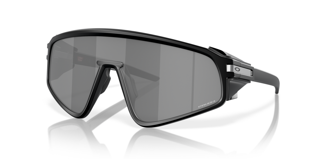 Oakley LATCH PANEL sončna očala s okvirjem Matte Black in Prizm lečami, 35