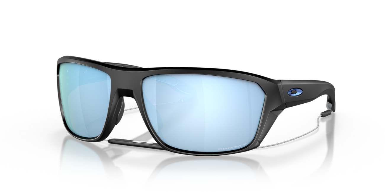 Oakley SPLIT SHOT sončna očala s okvirjem Matte Black in stekli Prizm Deep Water Polar 64