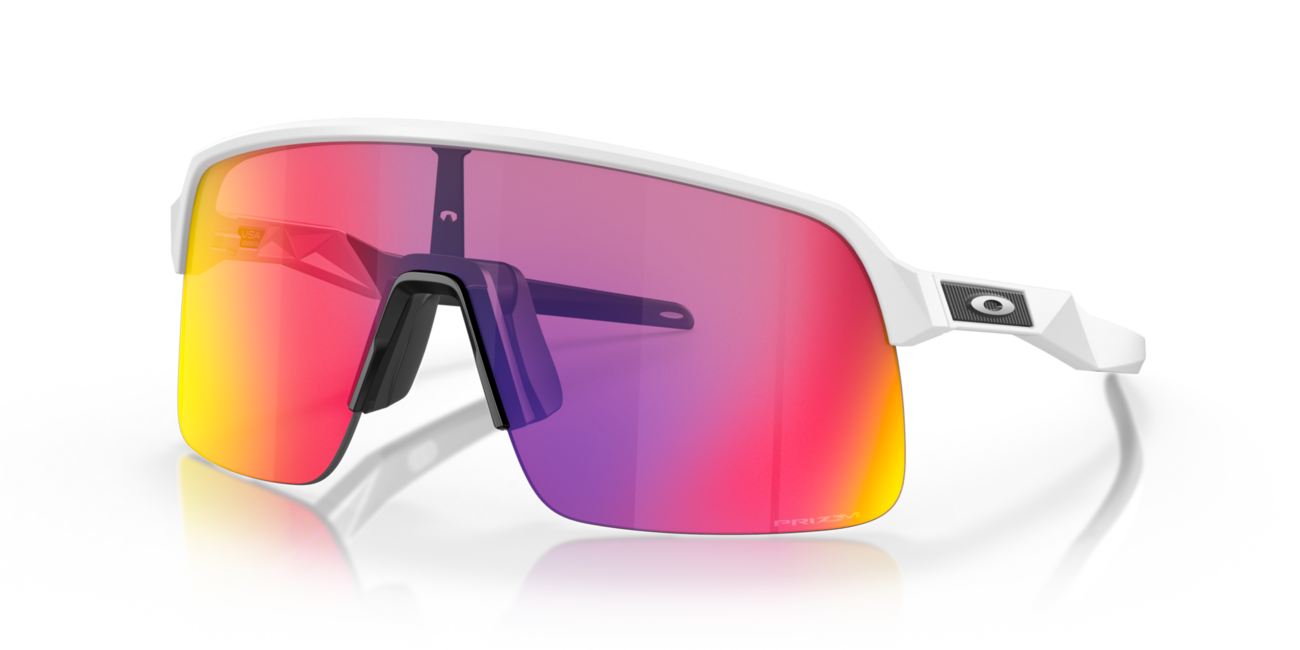 Oakley SUTRO LITE sončna očala s okvirjem Matte White in Prizm Road stekli