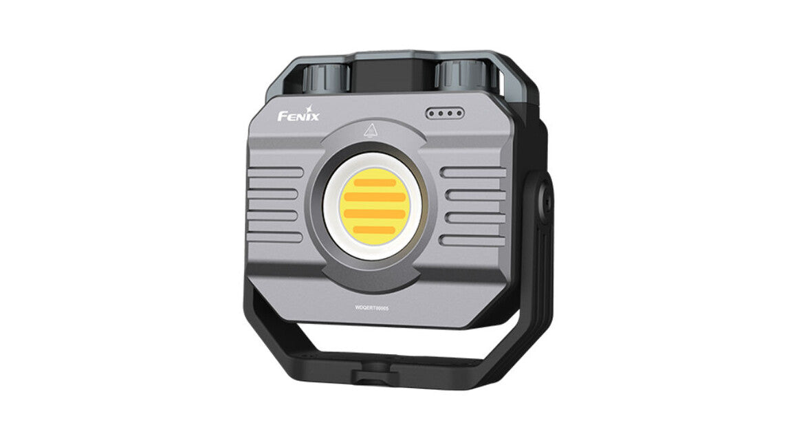 Fenix CL28R delovna svetilka s powerbanko