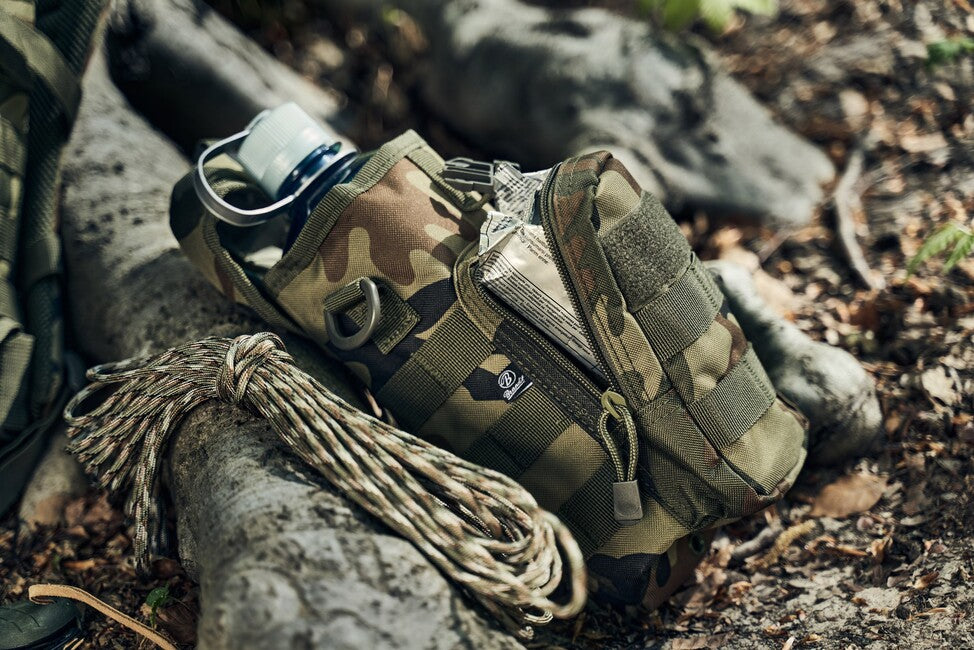 Brandit Molle Bottle Pouch II, Woodland
