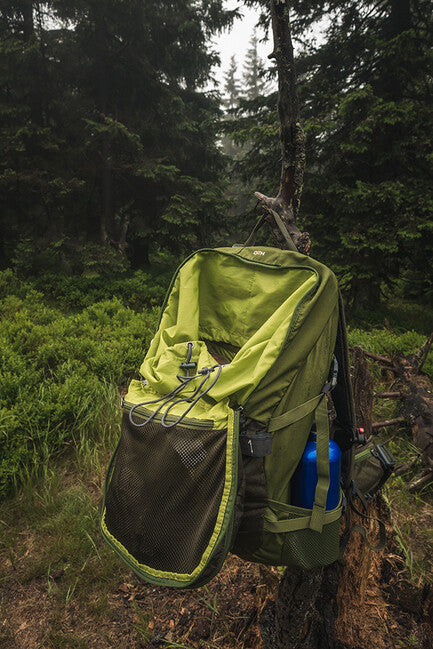 Pinguin Trail 42 nahrbtnik Nylon, 42 L, črn