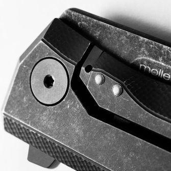 Lionsteel Myto je visokotehnološki zapiralni nož EDC polne črne barve z rezilom iz jekla M390 in sponko za pas MYTO MT01B BW