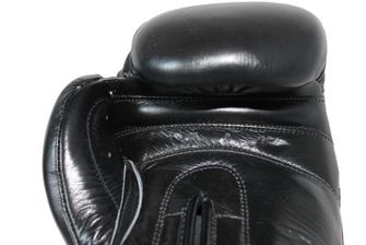 Katsudo boksarske rokavice POWER BLACK, črne barve
